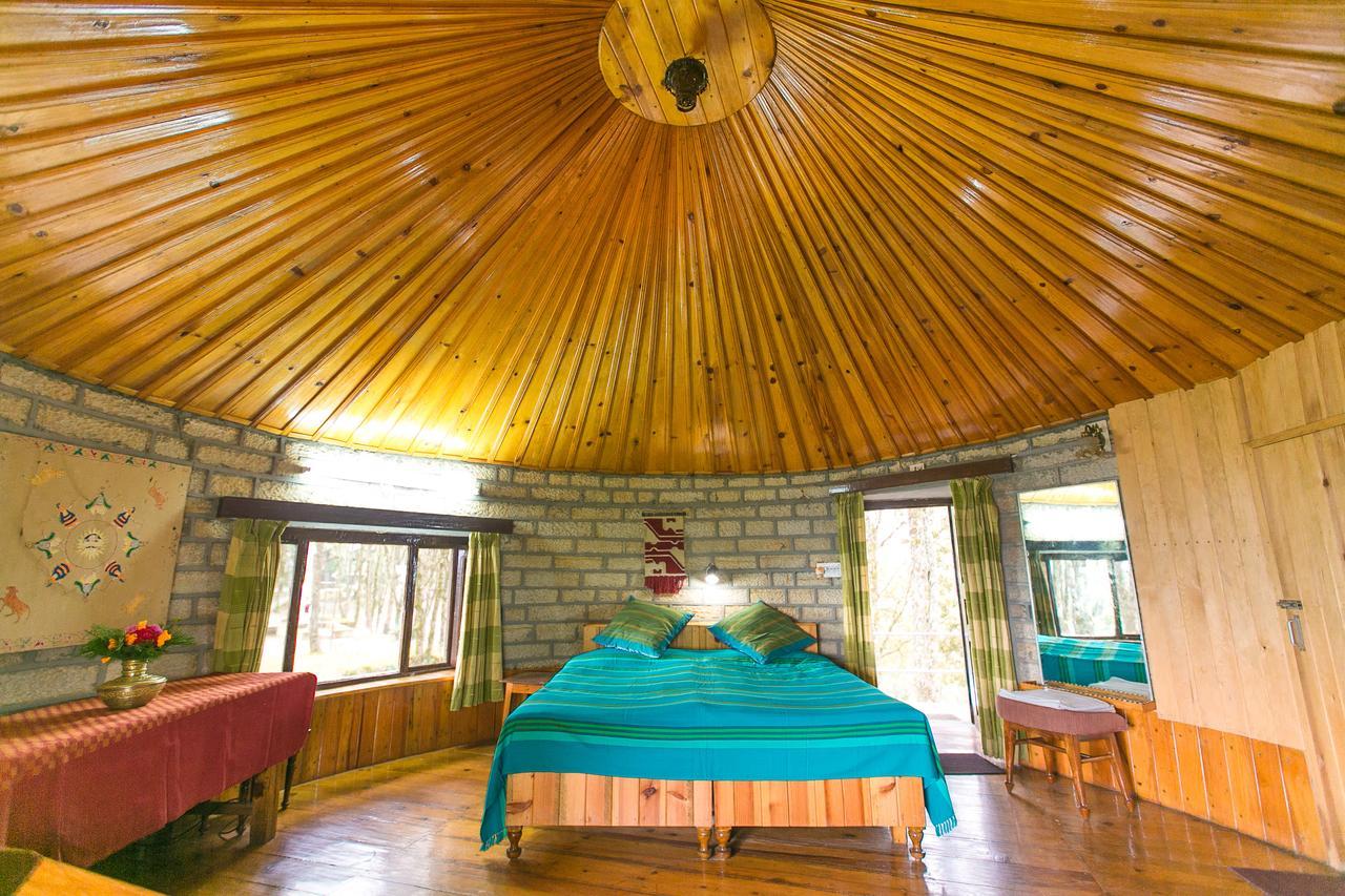 Hotel Khali Estate à Binsar Extérieur photo