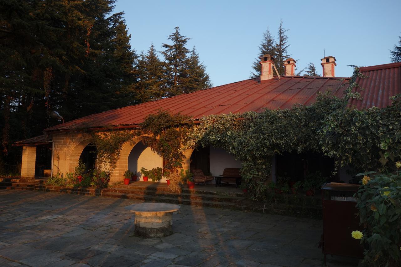Hotel Khali Estate à Binsar Extérieur photo