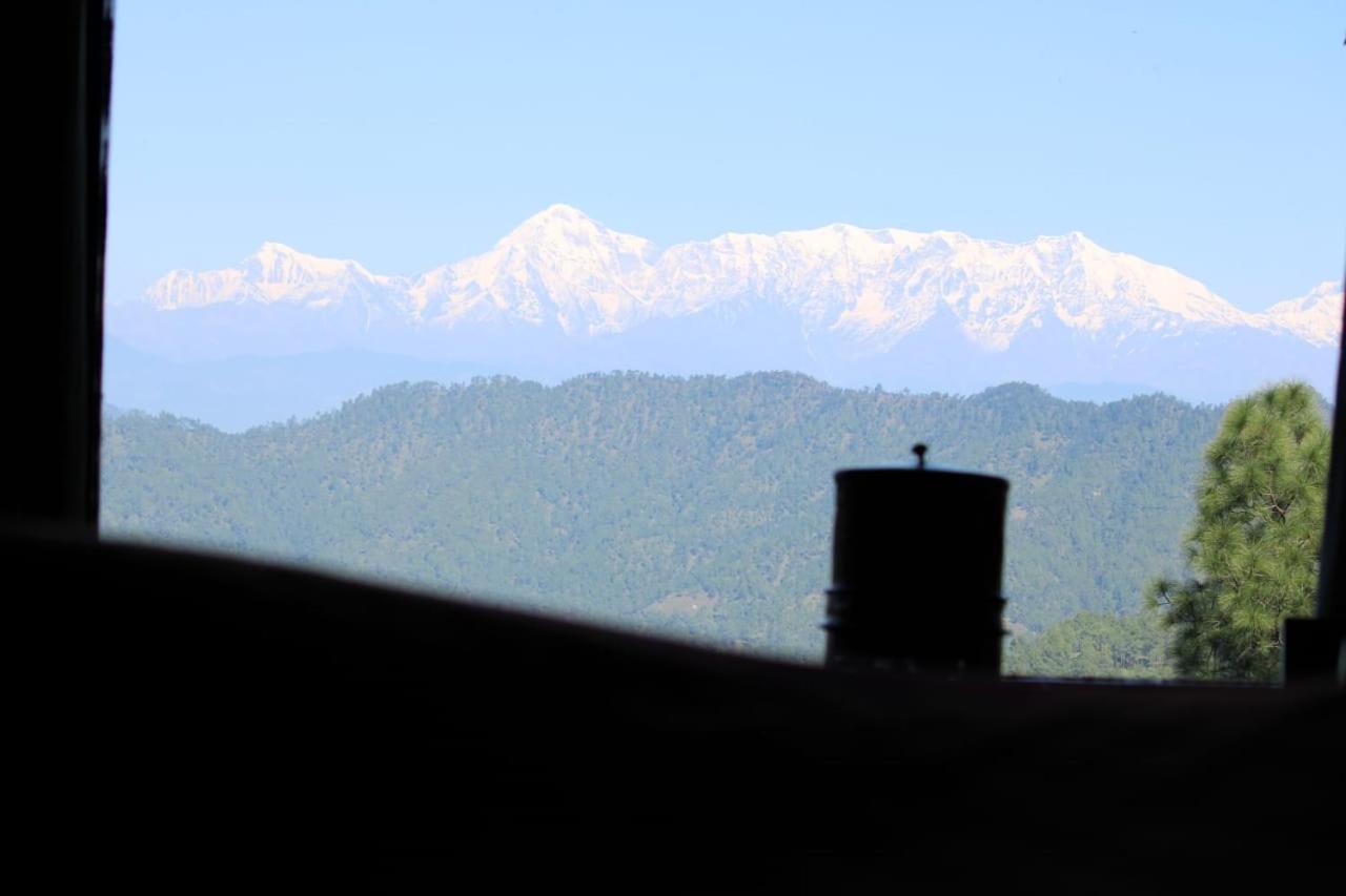 Hotel Khali Estate à Binsar Extérieur photo